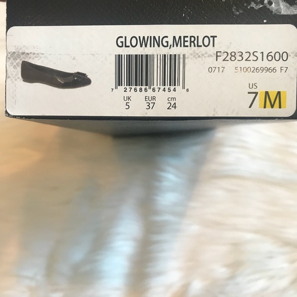 New Dr. Scholl’s Memory Foam Flats - Picture 8 of 8